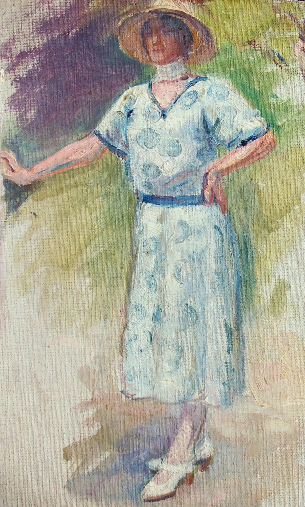 Jeanne L'Enfant, le visage dans l'ombre de son chapeau, toujours dans sa robe bleue à fleurs. Et son éternel foulard autour du cou...